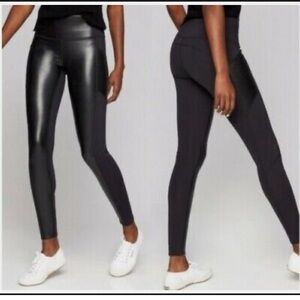 Athleta NWT Gleam Chaturanga To Town Tight.